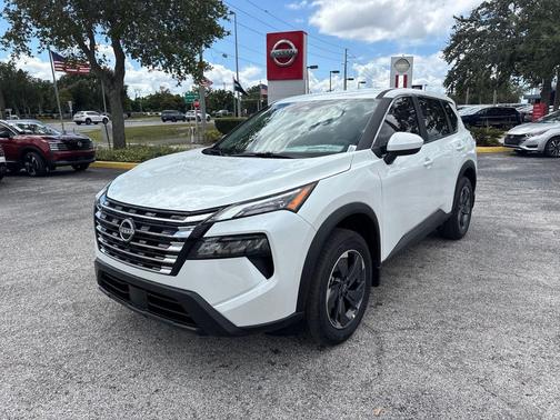 2026 Nissan Rogue SV