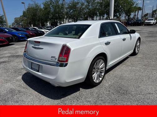 2013 Chrysler 300 S