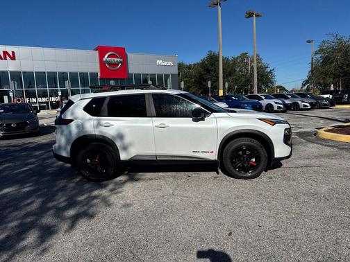 2026 Nissan Rogue Rock Creek