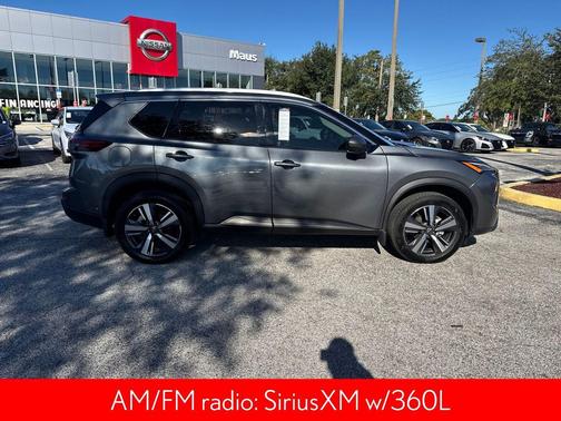 2024 Nissan Rogue SL
