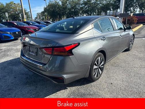 2022 Nissan Altima 2.5 SV