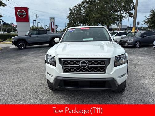 2024 Nissan Frontier SV