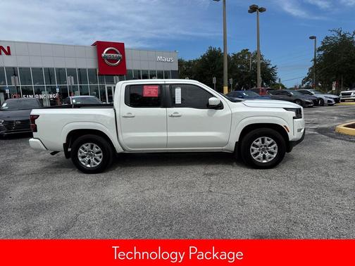2024 Nissan Frontier SV