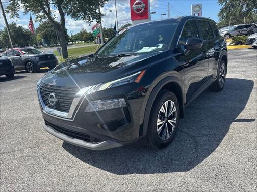 2022 Nissan Rogue SV