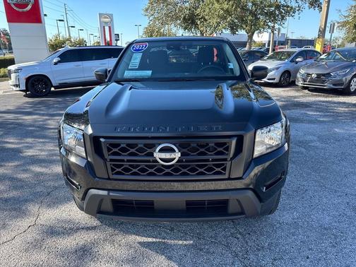 2022 Nissan Frontier S