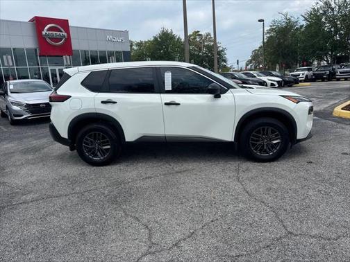 2022 Nissan Rogue S