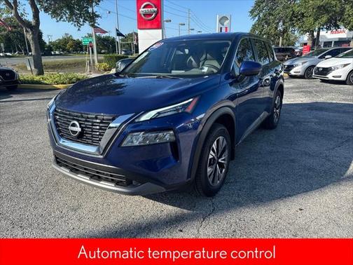 2022 Nissan Rogue SV