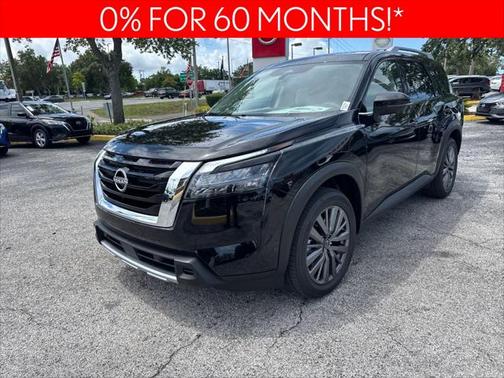 2025 Nissan Pathfinder SL FWD