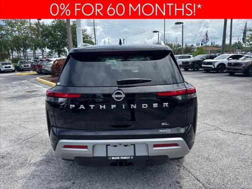 2025 Nissan Pathfinder SL FWD