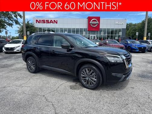 2025 Nissan Pathfinder SL FWD