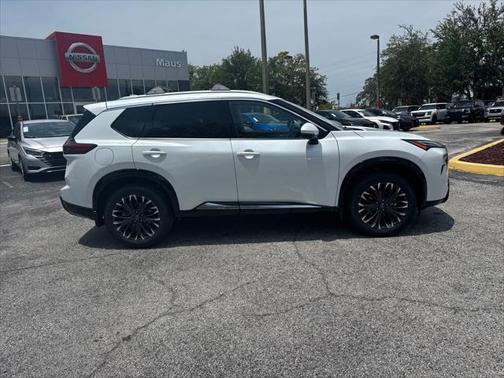 2025 Nissan Rogue Platinum