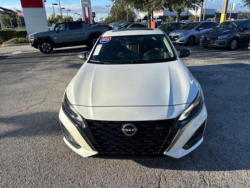 2024 Nissan Altima SR VC-Turbo FWD
