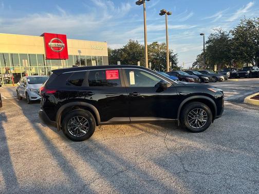 2023 Nissan Rogue S