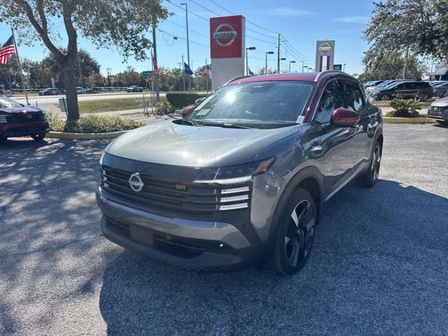 2026 Nissan Kicks SR