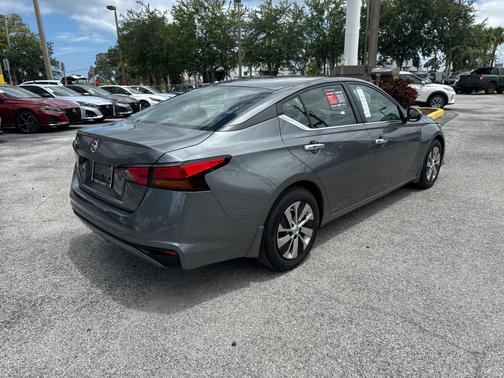2022 Nissan Altima 2.5 S