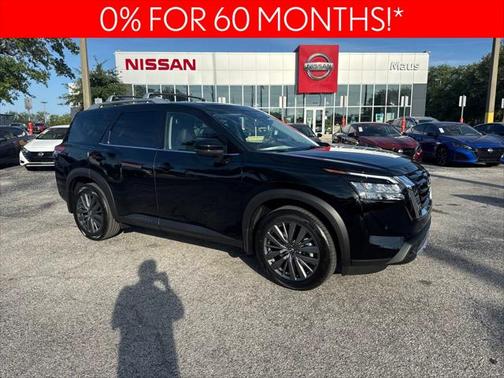 2025 Nissan Pathfinder SL FWD