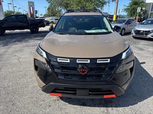 2025 Nissan Rogue Rock Creek