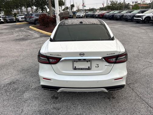 2023 Nissan Maxima 3.5 Platinum