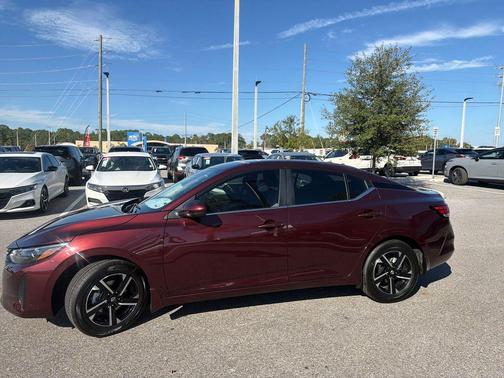 2025 Nissan Sentra SV