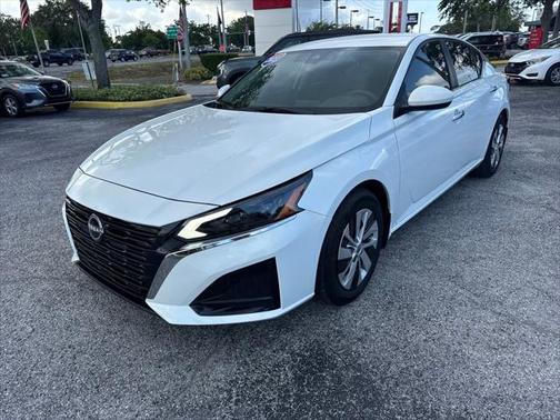 2023 Nissan Altima S FWD