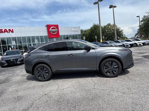 2025 Nissan Murano SL