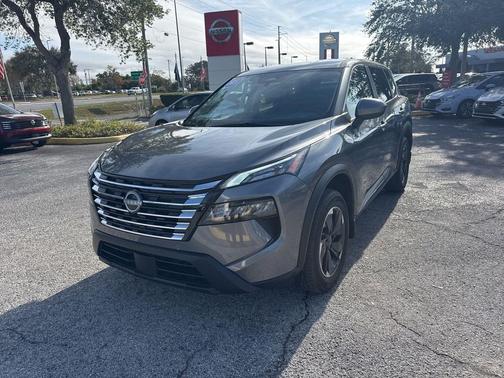 2025 Nissan Rogue SV