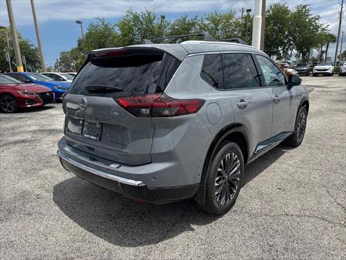 2025 Nissan Rogue Platinum