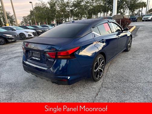 2023 Nissan Altima SR FWD