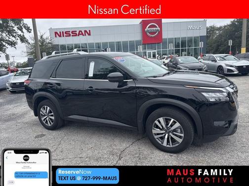 2025 Nissan Pathfinder SL