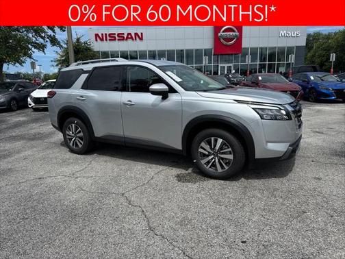 2025 Nissan Pathfinder SL FWD