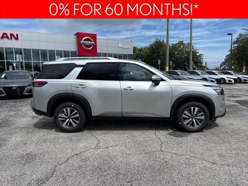2025 Nissan Pathfinder SL FWD