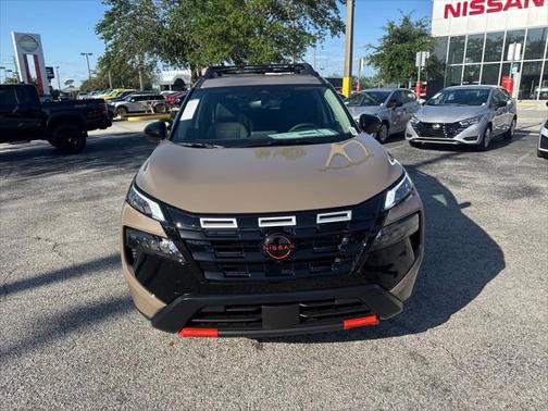 2025 Nissan Rogue Rock Creek