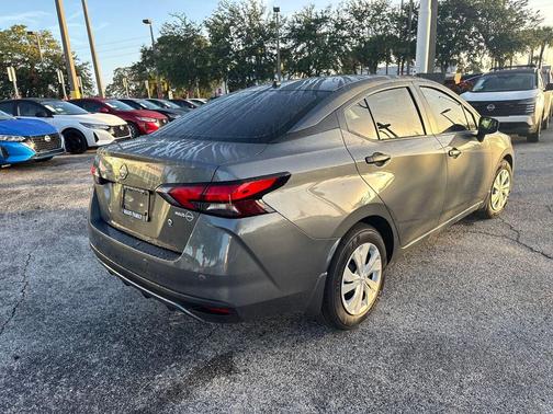 2025 Nissan Versa 1.6 S