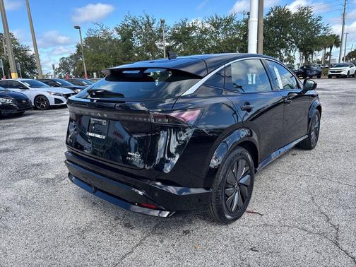 2024 Nissan ARIYA EVOLVE+