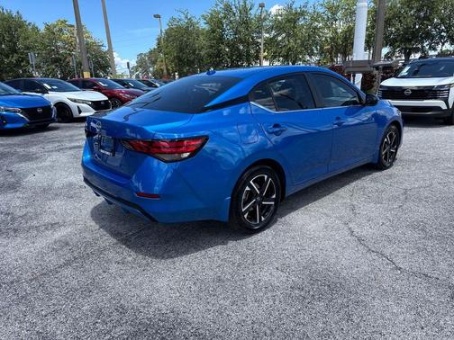 2025 Nissan Sentra SV
