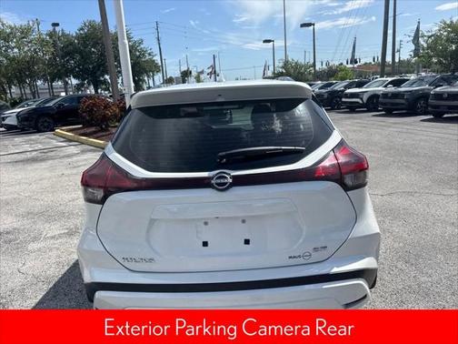 2024 Nissan Kicks SR