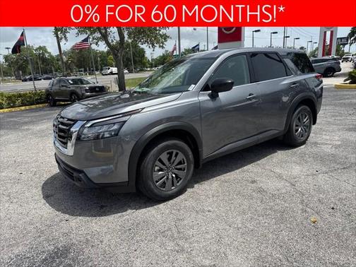 2025 Nissan Pathfinder S FWD
