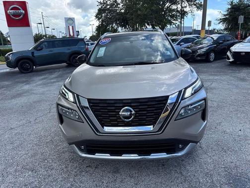2021 Nissan Rogue Platinum