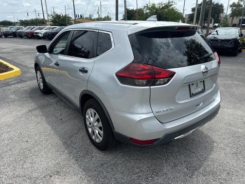2018 Nissan Rogue S