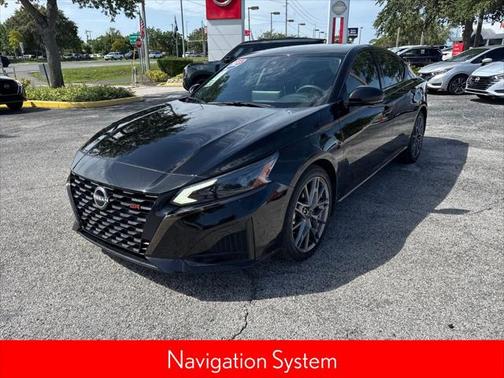 2023 Nissan Altima SR VC-Turbo FWD
