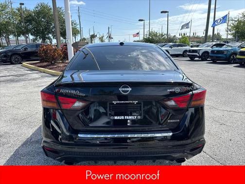 2023 Nissan Altima SR VC-Turbo FWD