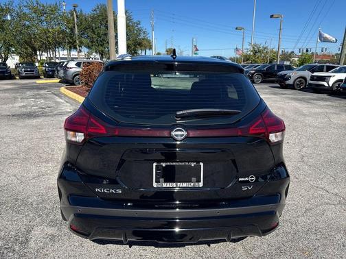 2024 Nissan Kicks SV