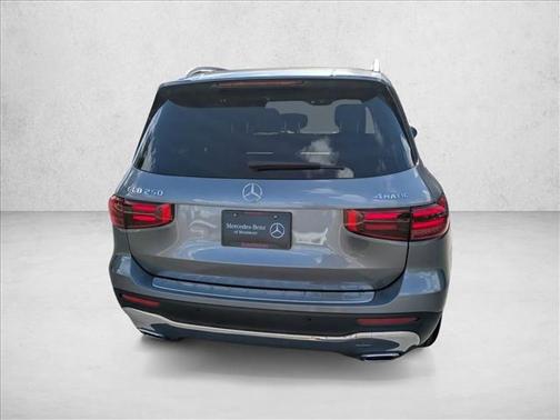 2026 Mercedes-Benz GLB 250 4MATIC