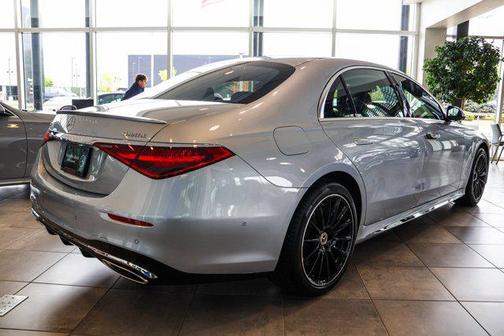 Cirrus Silver Metallic 2026 Mercedes-Benz S-Class 4MATIC