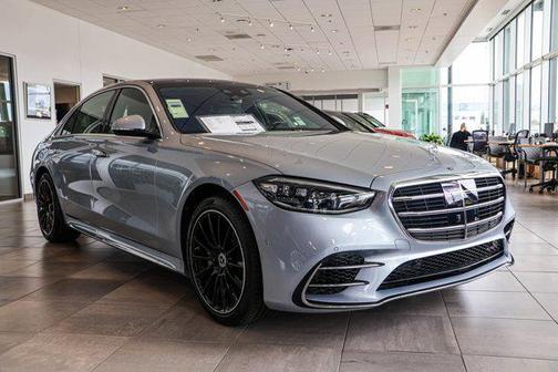 Cirrus Silver Metallic 2026 Mercedes-Benz S-Class 4MATIC