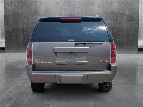 2012 GMC Yukon XL Denali