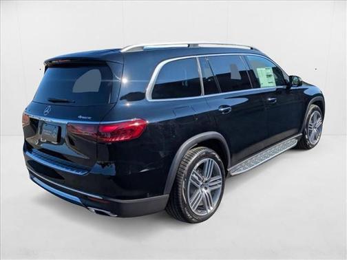 2026 Mercedes-Benz GLS 450 4MATIC