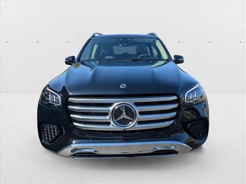 2026 Mercedes-Benz GLS 450 4MATIC