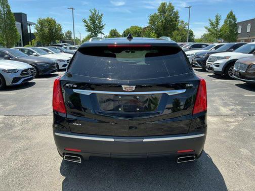 Stellar Black Metallic 2018 Cadillac XT5 Base