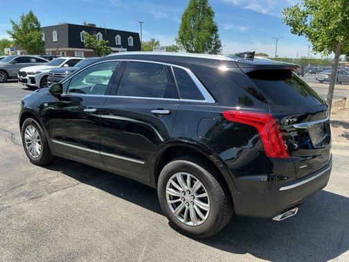 Stellar Black Metallic 2018 Cadillac XT5 Base